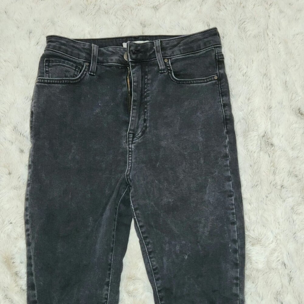 Forever 21 Black Distressed Skinny Jeans sz 27Waist